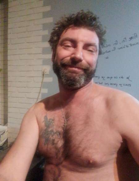 Photo ads/2398000/2398140/a2398140.jpg : Accompagnement, strip tease, massage...