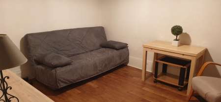 Photo ads/2401000/2401416/a2401416.jpg : Studio contre services