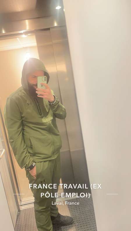 Photo ads/2403000/2403036/a2403036.jpg : Cherche femme qui a envie de passer un bon momment