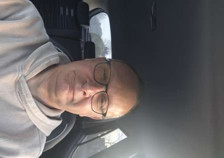 Photo ads/2404000/2404800/a2404800.jpg : H sympa recherche renc sexe sans tabou