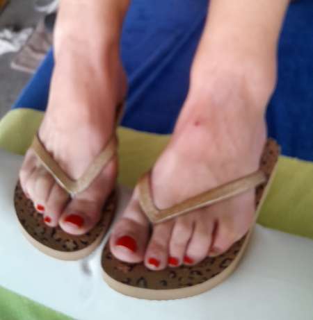 Photo ads/2424000/2424988/a2424988.jpg : Je recherche une jfemme