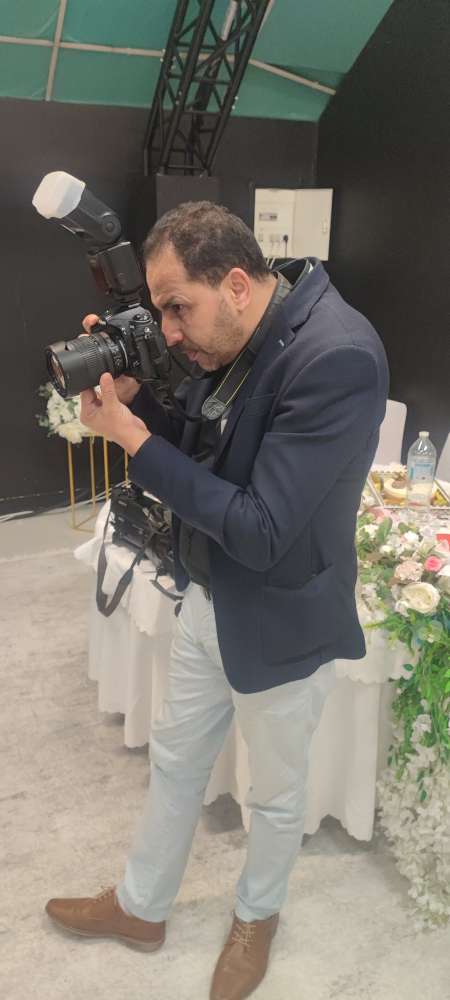 Photo ads/2433000/2433424/a2433424.jpg : Photographe cameraman