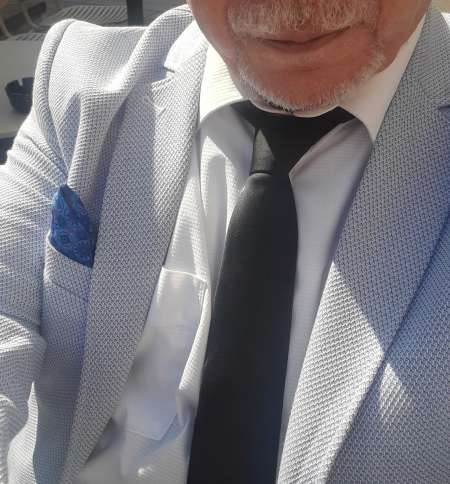 Photo ads/2434000/2434552/a2434552.jpg : Je recherche une jfemme avec un gros fessier