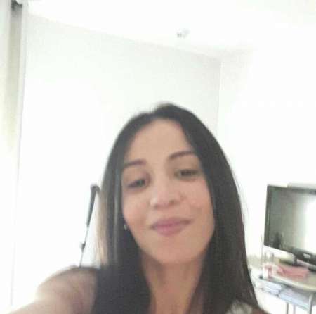 Photo ads/2443000/2443210/a2443210.jpg : Jeune et joli jeune femme disponible