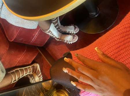 Photo ads/2444000/2444424/a2444424.jpg : Je vend des photos de mes pieds