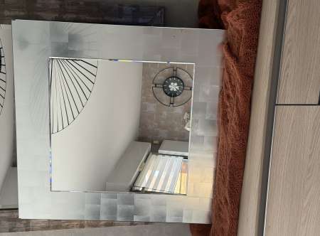 Photo ads/2445000/2445362/a2445362.jpg : Miroir moderne 85x85