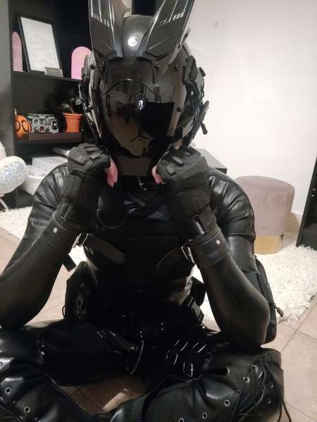 Photo ads/2452000/2452782/a2452782.jpg :  Cherche photographe et échange de pratique bdsm