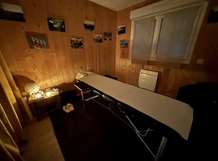 Photo ads/2455000/2455210/a2455210.jpg : Massage pour femme/cpl/h dans le blayais