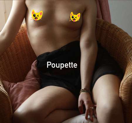 Photo ads/2459000/2459828/a2459828.jpg :  Poupette libéré libertine