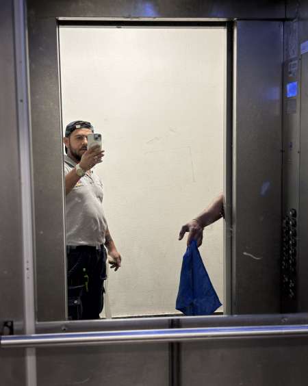 Photo ads/2466000/2466964/a2466964.jpg : Menuiserie