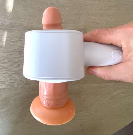 Photo ads/2473000/2473547/a2473547.jpg :  Masturbateur automatique va et vient