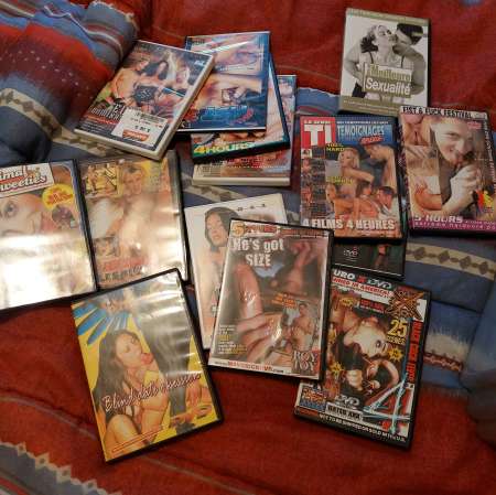 Photo ads/2474000/2474875/a2474875.jpg : Vente de dvd adultes