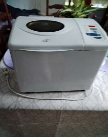 Photo ads/2475000/2475409/a2475409.jpg : Machine à pain tous cuisson