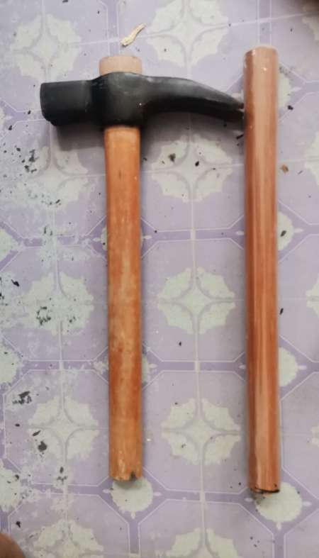 Photo ads/2485000/2485060/a2485060.jpg : Marteaux de coffreur