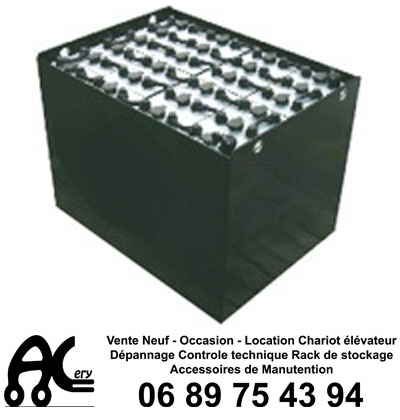 Photo ads/2487000/2487431/a2487431.jpg : batterie voiturette de golf electrique