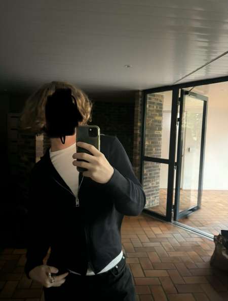 Photo ads/2488000/2488998/a2488998.jpg : Jeune minet à la recherche d un sugar daddy