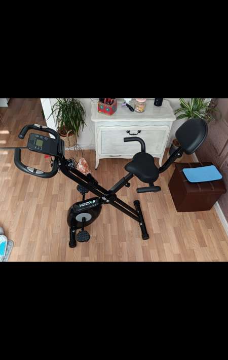 Photo ads/2491000/2491474/a2491474.jpg : Vélo d'appartement