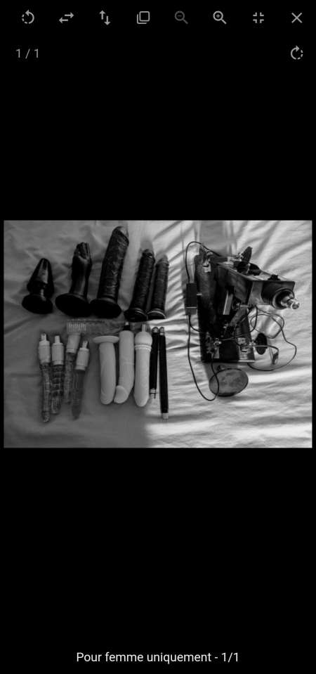 Photo ads/2501000/2501846/a2501846.png : Pour femme uniquement