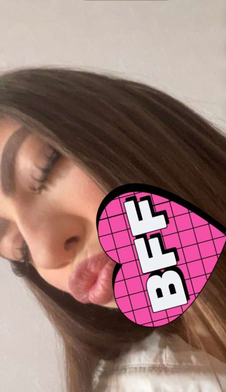 Photo ads/2509000/2509679/a2509679.jpg : Grosse chienne toute demande acceptée