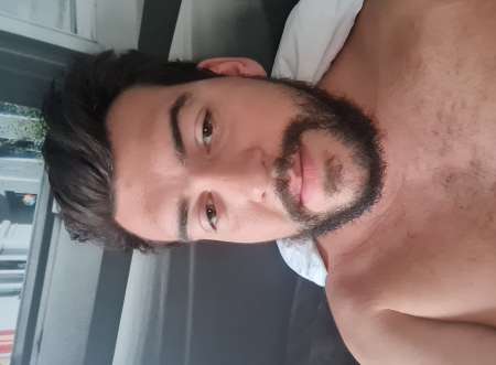 Photo ads/2510000/2510642/a2510642.jpg : Jeune femme boy 24 ans