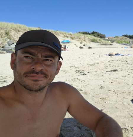 Photo ads/2511000/2511310/a2511310.jpg : Jeune homme 37ans recherche plaisir avec une femme