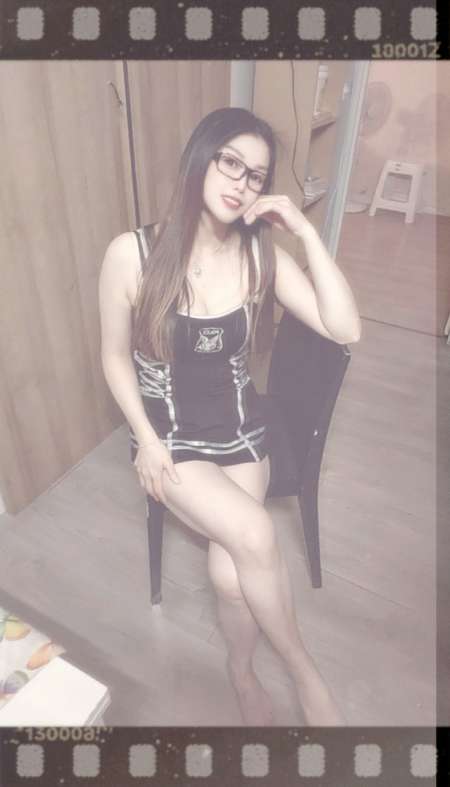 Photo ads/2513000/2513812/a2513812.jpg : Masseuse douceet belle