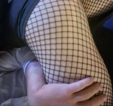 Photo ads/2514000/2514018/a2514018.jpg : Couple femme bi, recherche une femme bi