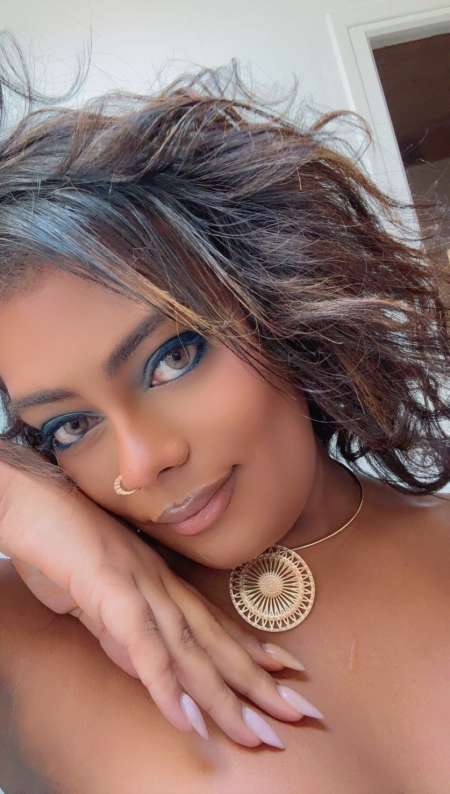 Photo ads/2516000/2516717/a2516717.jpg : Coquine gourmandiseuse