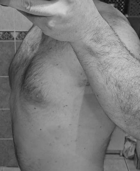 Photo ads/2522000/2522742/a2522742.jpg : L'art du cunnilingus