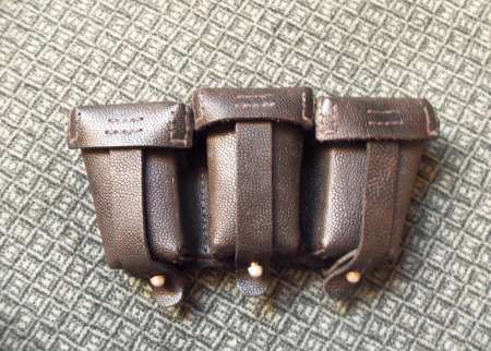 Photo ads/2523000/2523638/a2523638.jpg : Cartouchière cuir allemande .