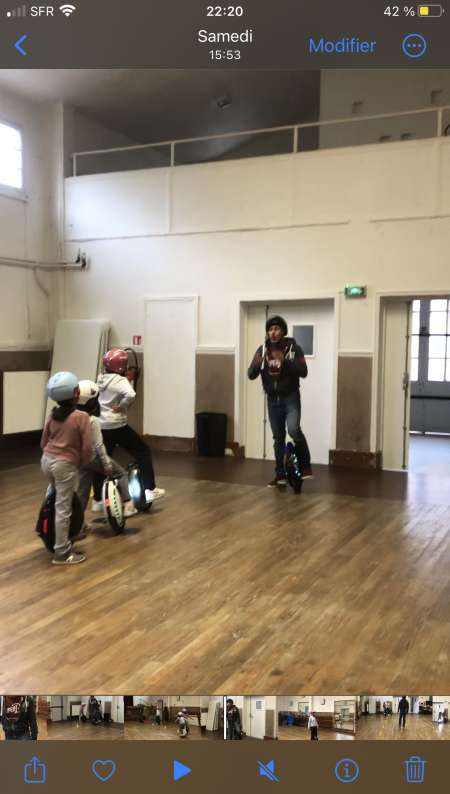 Photo ads/2528000/2528188/a2528188.png : propose initiation gyroroue