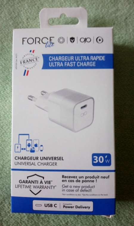 Photo ads/2529000/2529123/a2529123.jpg : Chargeur ultra rapide