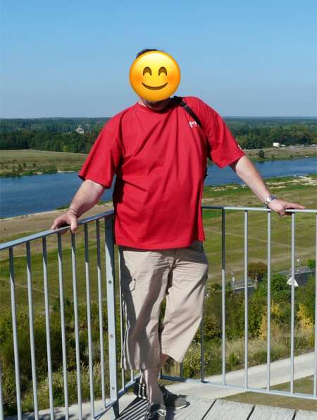 Photo ads/2534000/2534858/a2534858.jpg : Recherche femme pour massage coquin