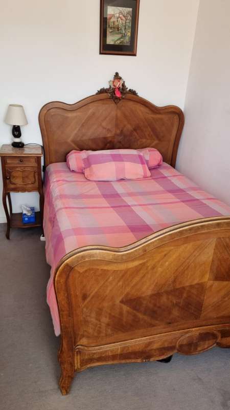 Photo ads/2534000/2534867/a2534867.jpg : Recherche une colocataire