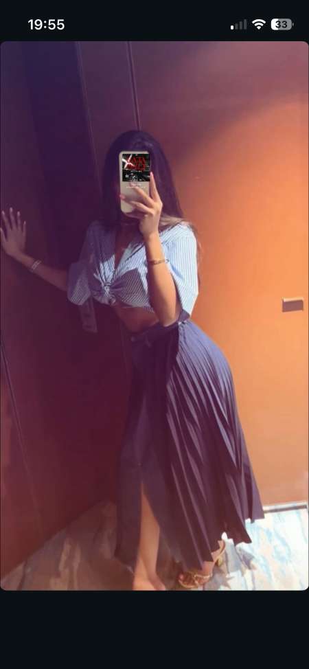 Photo ads/2536000/2536964/a2536964.png : Femme qui cherche homme