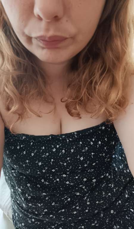 Photo ads/2538000/2538068/a2538068.jpg : A l'écoute et cool..