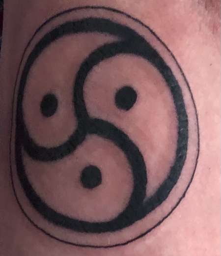 Photo ads/2538000/2538500/a2538500.jpg : Homme recherche couple ou femme bdsm dominant