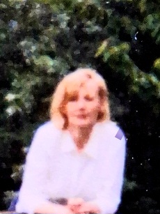 Photo ads/2541000/2541459/a2541459.jpg : MASSAGES DU MONDE AVEC LAURA