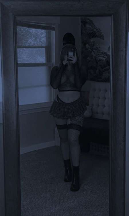 Photo ads/2563000/2563654/a2563654.jpg : Rencontre sérieuse discrète