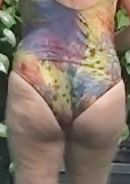 Photo ads/2564000/2564266/a2564266.jpg : Qui Arrivera A draguer ma femme et plus