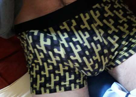 Photo ads/2569000/2569844/a2569844.jpg : Homme pour femme ou candau