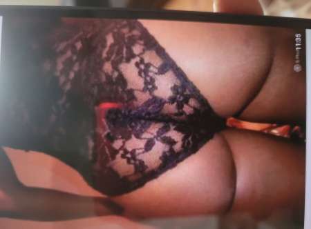 Photo ads/2581000/2581513/a2581513.jpg : Femme africaine douce