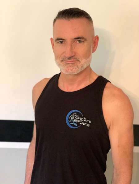 Photo ads/2584000/2584136/a2584136.jpg : Massage à domicile sur table