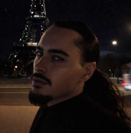 Photo ads/2584000/2584172/a2584172.png : femme pour femme ou couple