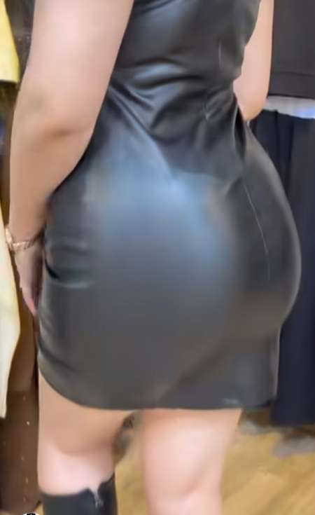 Photo ads/2585000/2585490/a2585490.jpg : femme girl belle taille