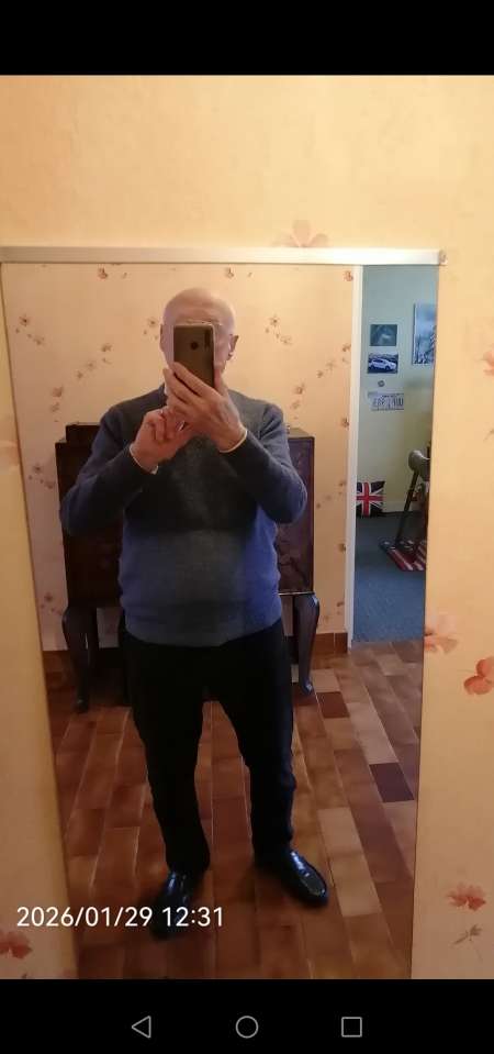 Photo ads/2587000/2587664/a2587664.jpg : Rencontre femme âge indifférent