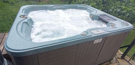 Photo ads/2589000/2589144/a2589144.jpg : SPA JACUZZI 3 PLACES JNJ318