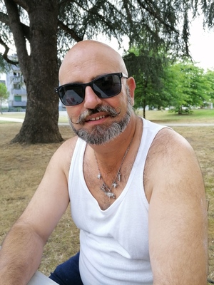 Photo ads/2591000/2591508/a2591508.jpg : Recherche dames de 55 a 85 ans marié ou pas veuve