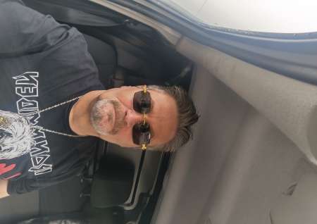 Photo ads/2591000/2591696/a2591696.jpg : Bonjour je recherche une femme