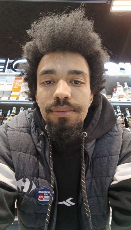 Photo ads/2593000/2593630/a2593630.jpg : Gigolo Bourges / Vierzon / alentours